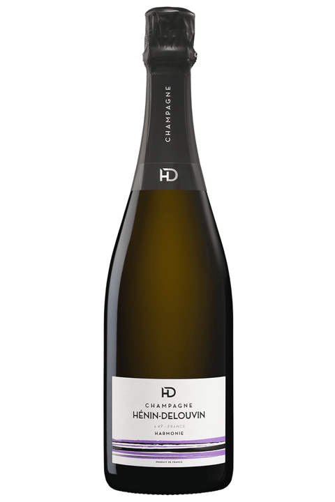 Champagne Cuvée Harmonie Brut. Perfetto per aperitivi ed antipasti di pesce. Forte identità della maison Hénin-Delouvin e simbolo del savoir-fair, Harmonie Brut seduce in prima battuta per la sua limpidezza ed il suo naso floreale. Trovalo su Sparkleitaly.it