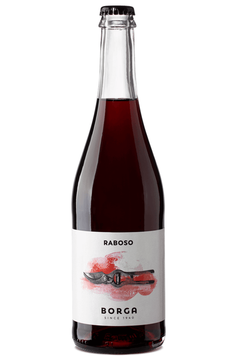 Raboso veneto frizzante IGT Borga. Al naso dominano i piccoli frutti rossi: fragoline, lamponi e ribes seguiti da nota vegetale e vinosità. Vena amabile ben equilibrata dal gusto fresco e leggermente sapido. Caratterizzato da beva coinvolgente e fruttata, appena percepibile la nota tannica. Crostini al cotechino. Lasagna al ragù. Lasagna al ragù di soia con besciamella vegan. Compralo online su Sparkleitaly.it